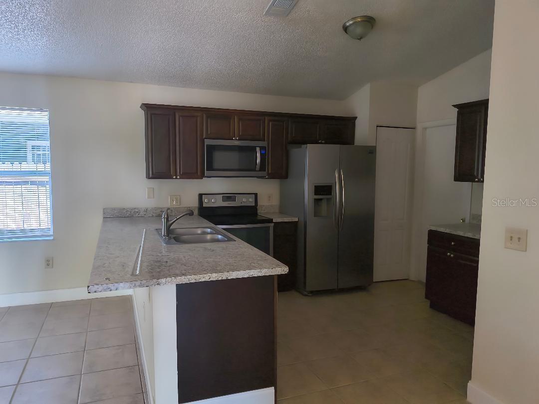 1003 WINTERBERRY LN, ORLANDO, FL, 32811