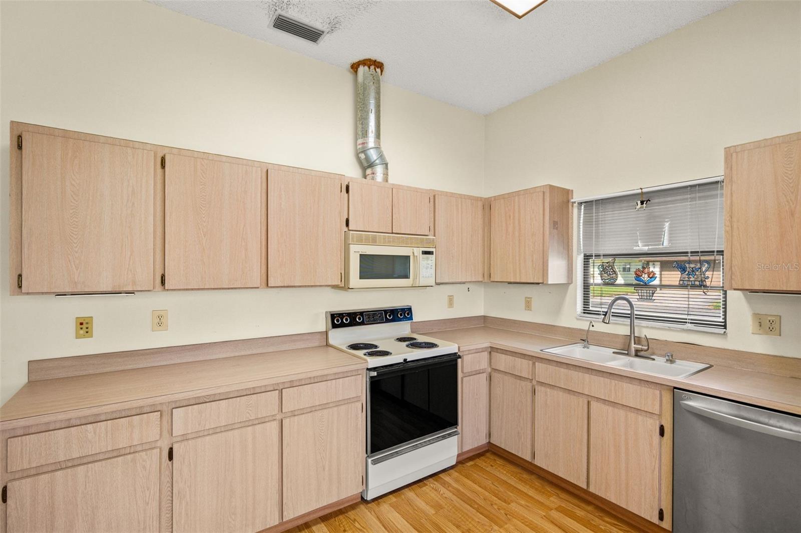 8901 WHISTLER WAY, HUDSON, FL, 34667