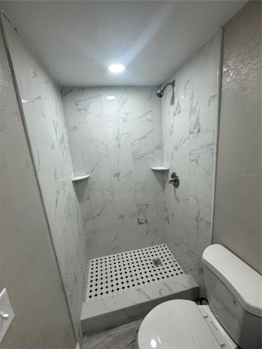 4019 E GROVE ST, TAMPA, FL, 33610