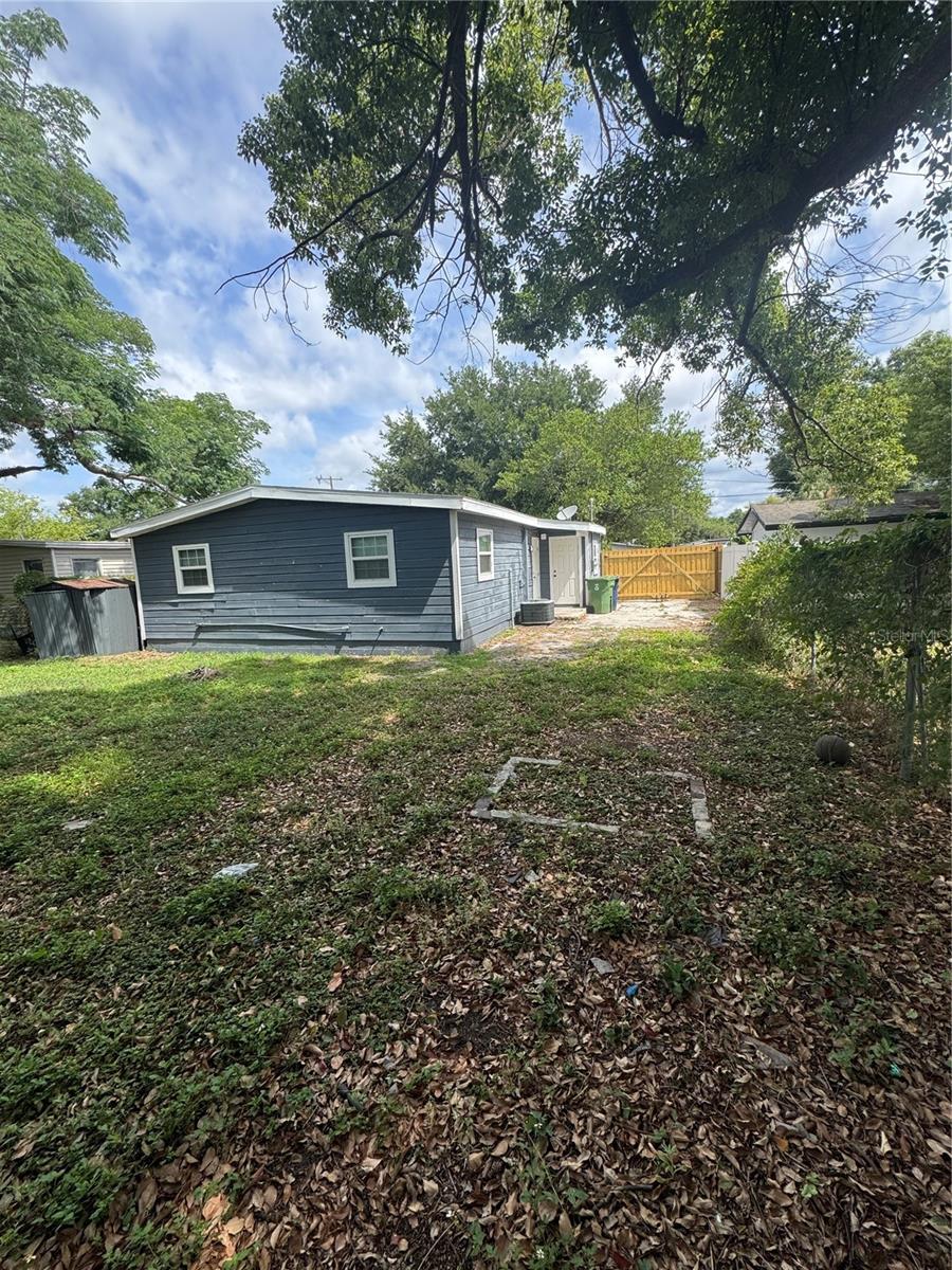 4019 E GROVE ST, TAMPA, FL, 33610