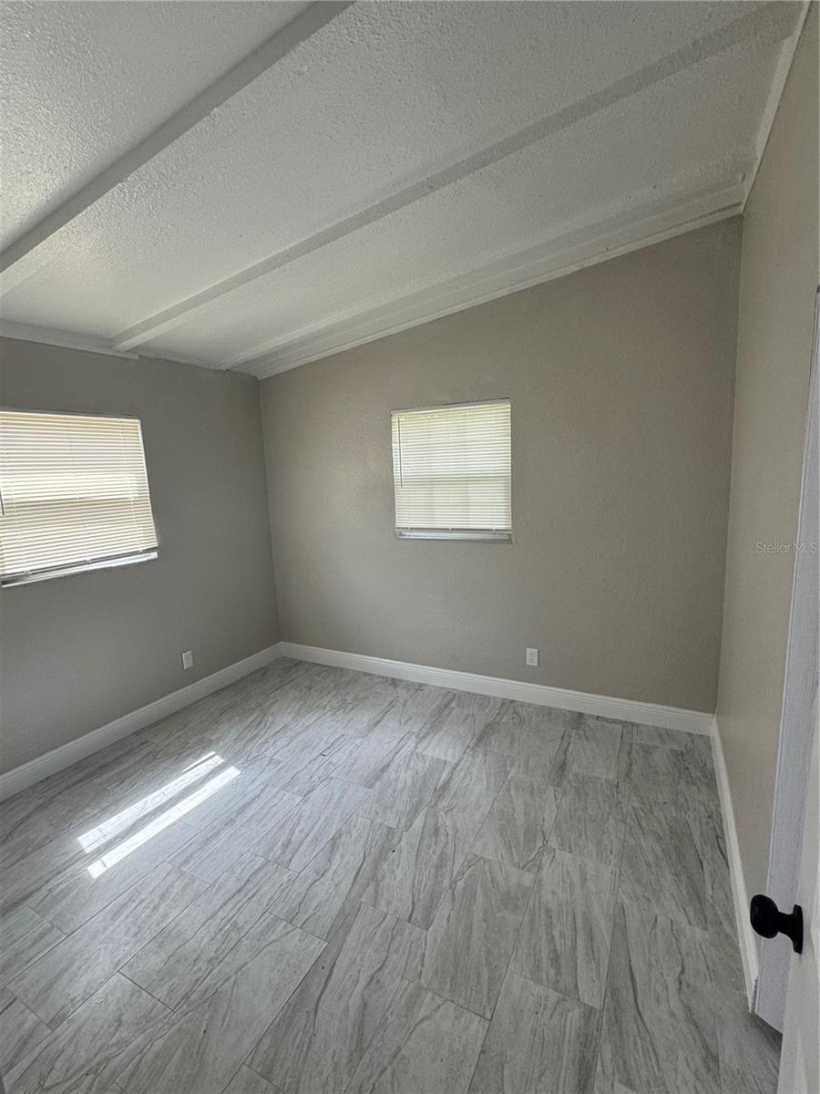 4019 E GROVE ST, TAMPA, FL, 33610