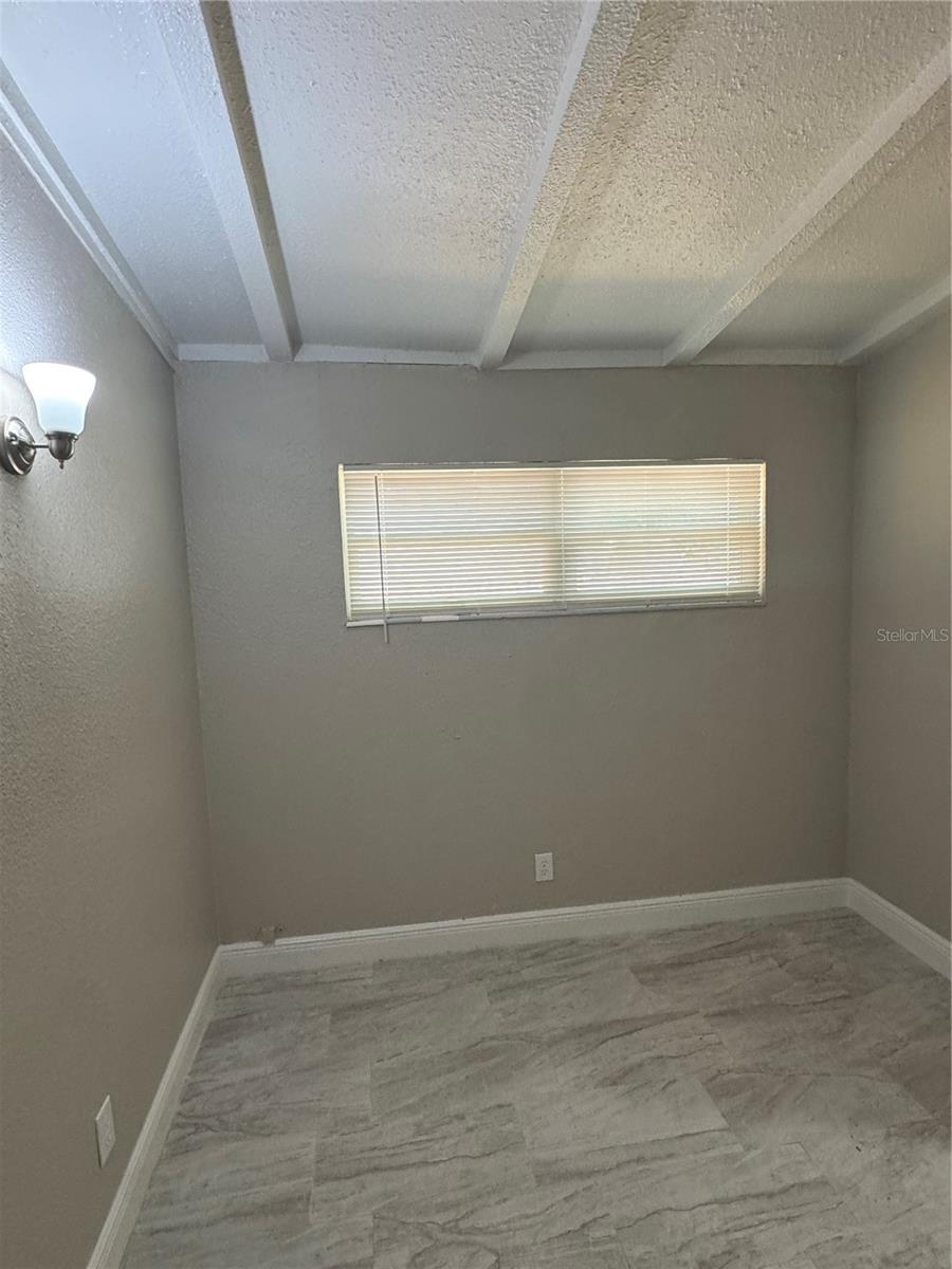 4019 E GROVE ST, TAMPA, FL, 33610