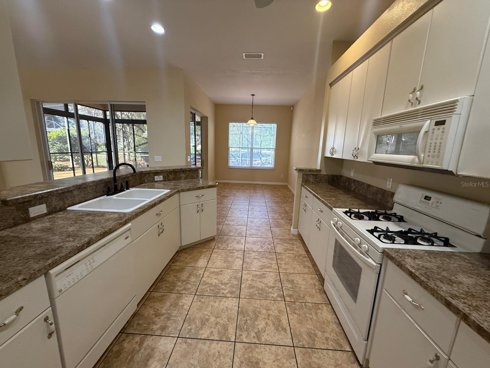 5111 IRONSIDES CT, TAVARES, FL, 32778