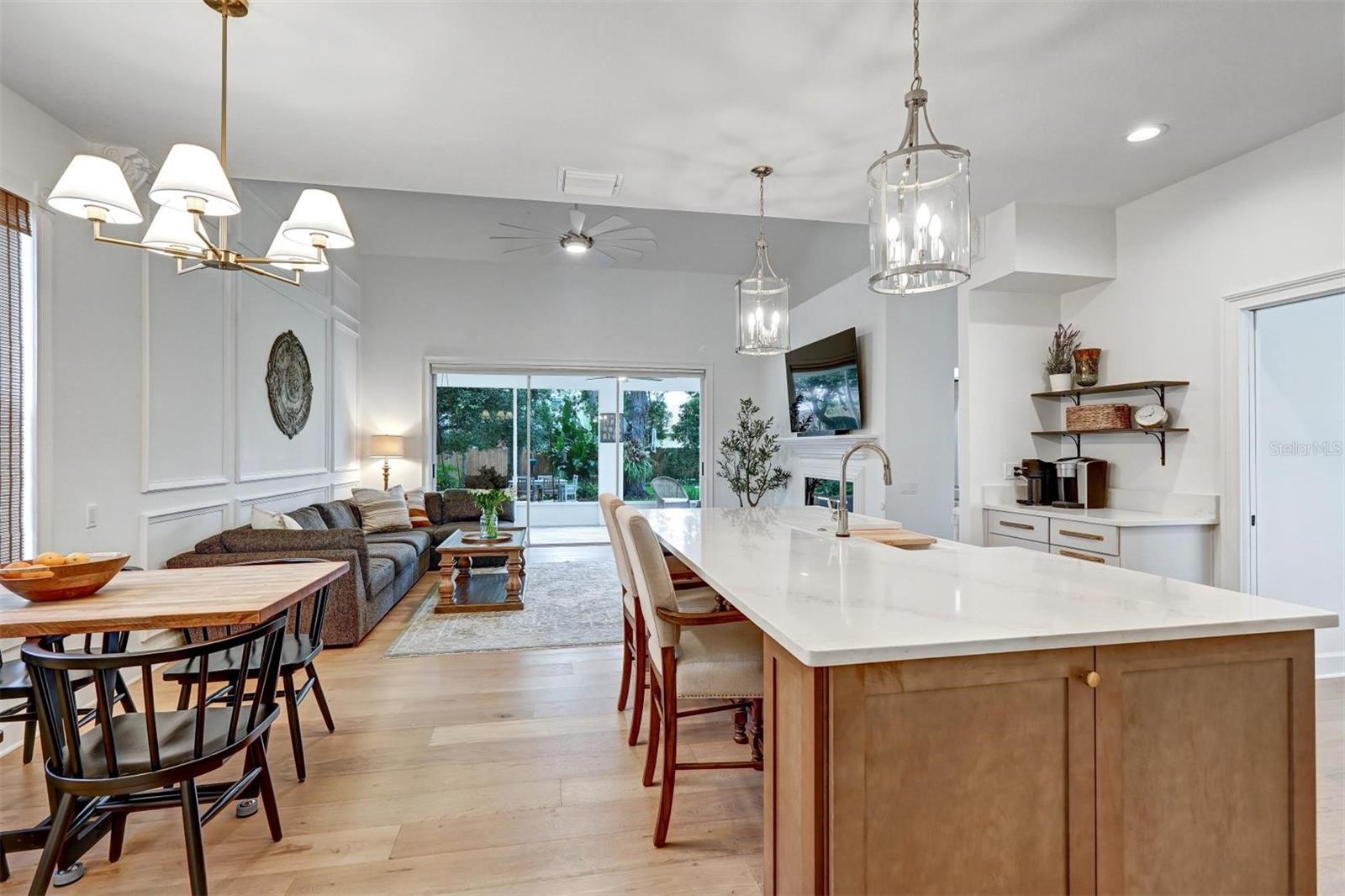 6011 WILLIAMSBURG WAY, TAMPA, FL, 33625