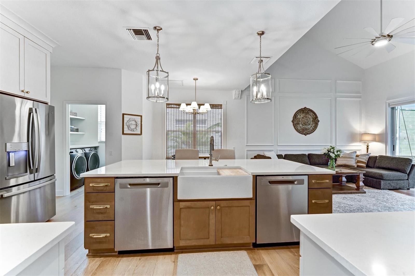 6011 WILLIAMSBURG WAY, TAMPA, FL, 33625