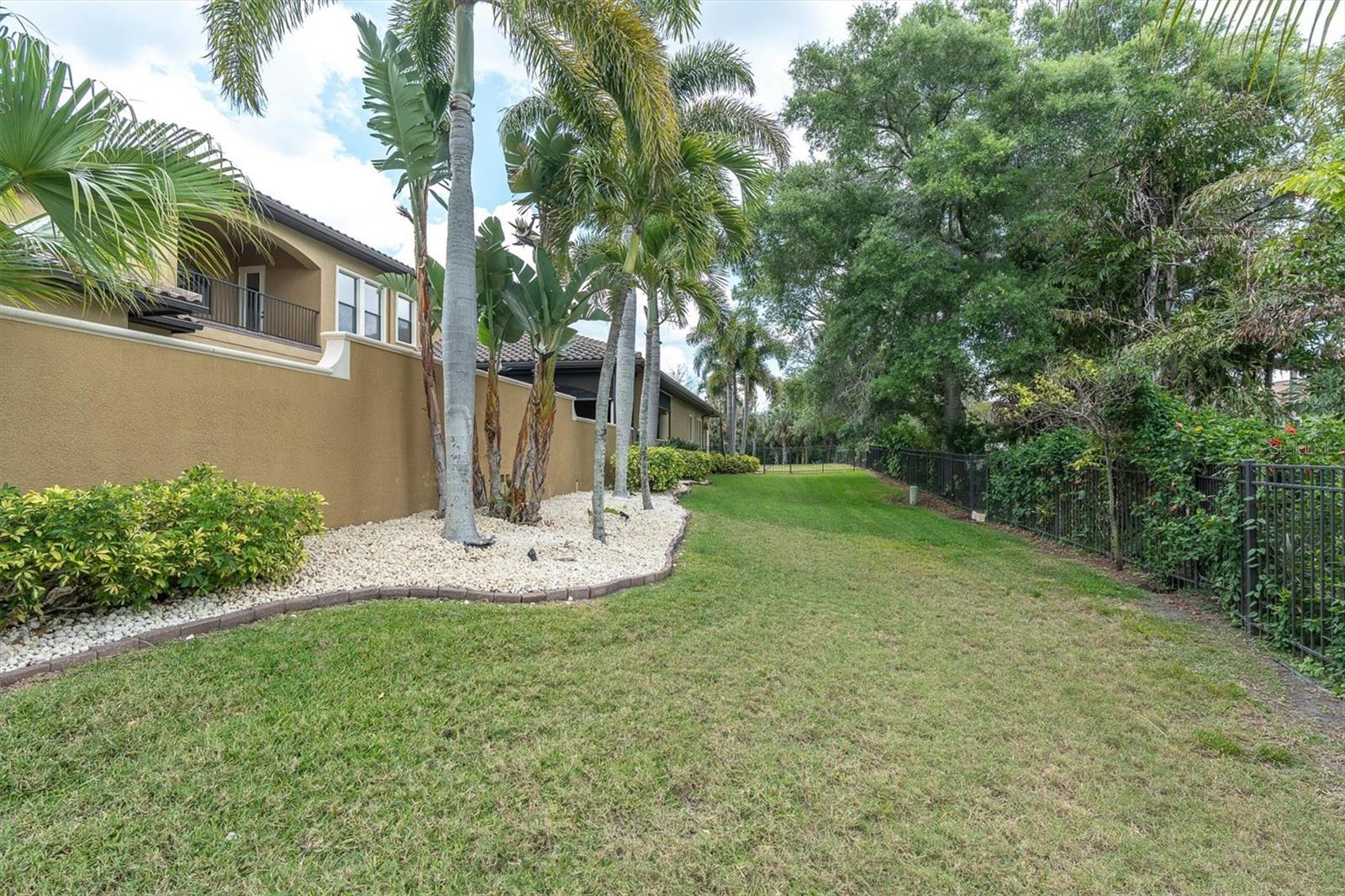 1067 ASHLAND AVE, TARPON SPRINGS, FL, 34689