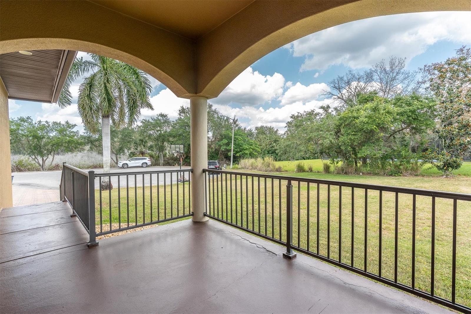 1067 ASHLAND AVE, TARPON SPRINGS, FL, 34689