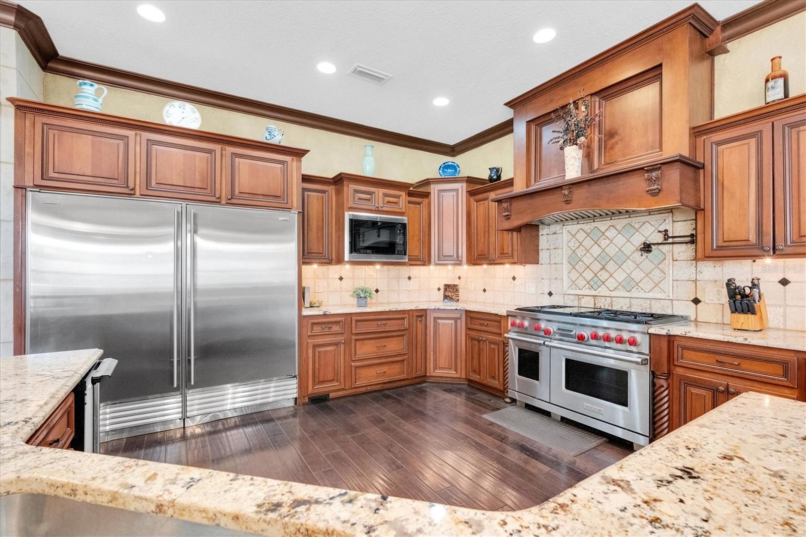 1067 ASHLAND AVE, TARPON SPRINGS, FL, 34689