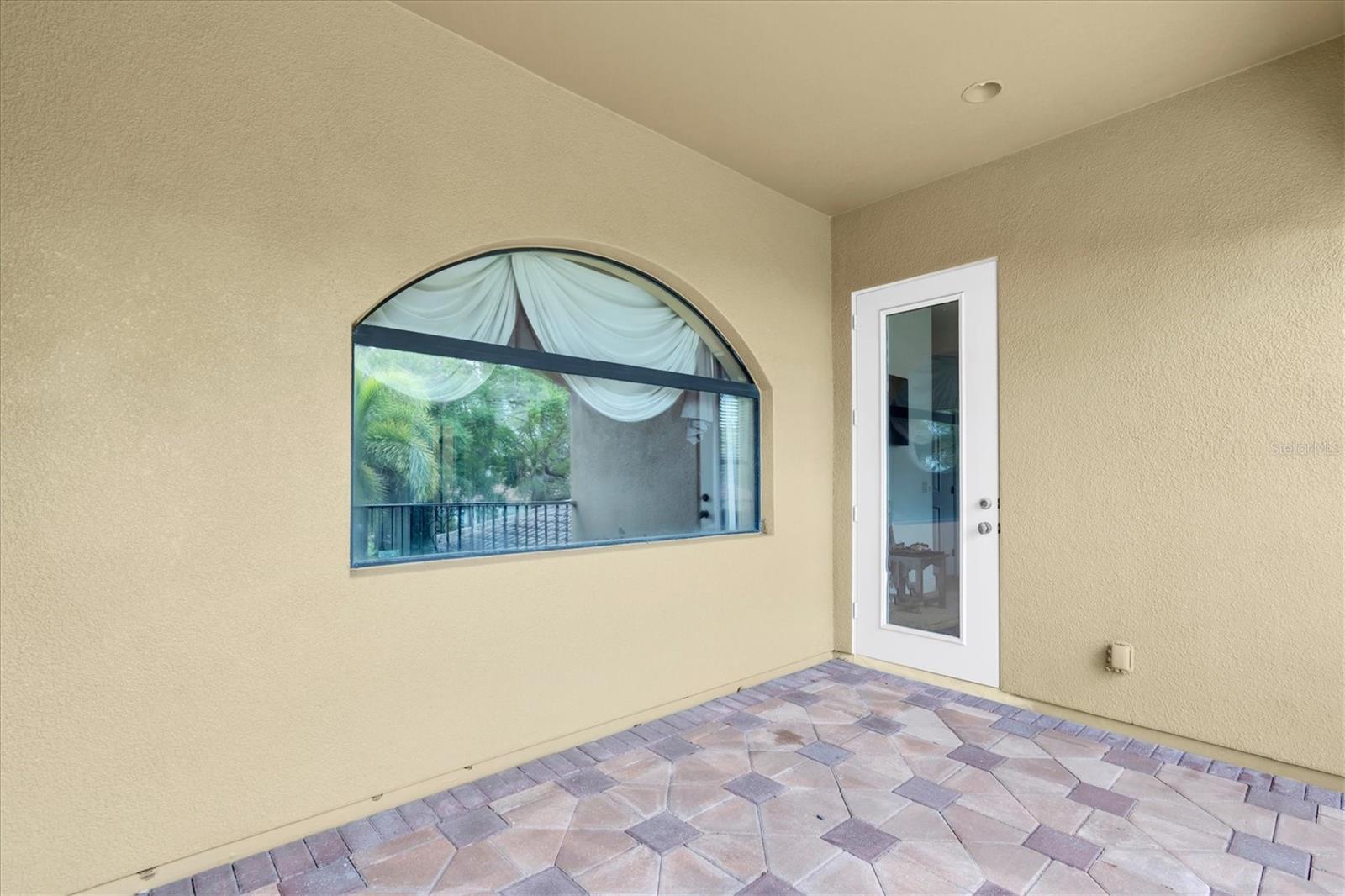 1067 ASHLAND AVE, TARPON SPRINGS, FL, 34689