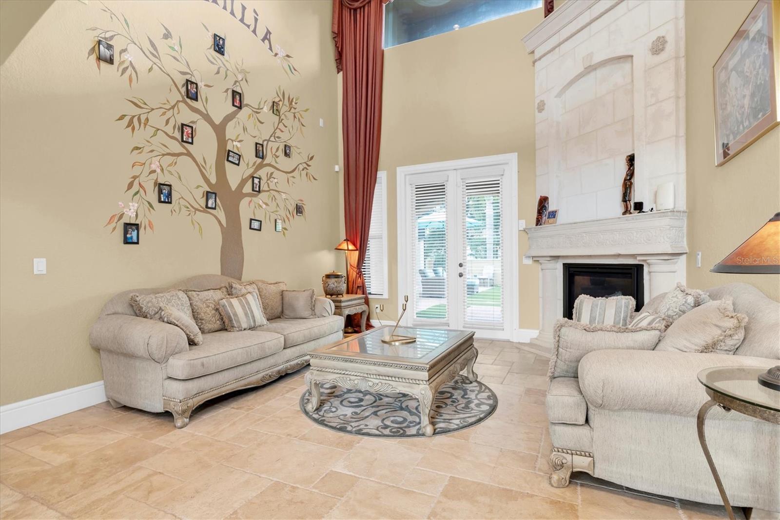 1067 ASHLAND AVE, TARPON SPRINGS, FL, 34689