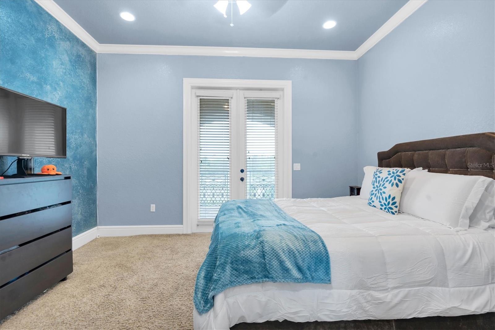 1067 ASHLAND AVE, TARPON SPRINGS, FL, 34689