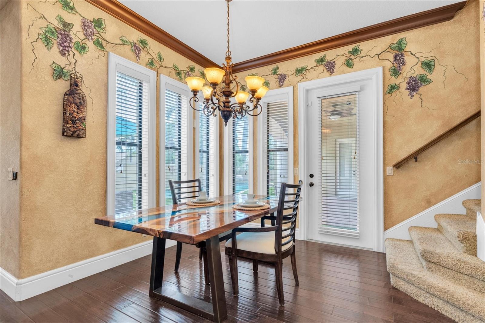 1067 ASHLAND AVE, TARPON SPRINGS, FL, 34689