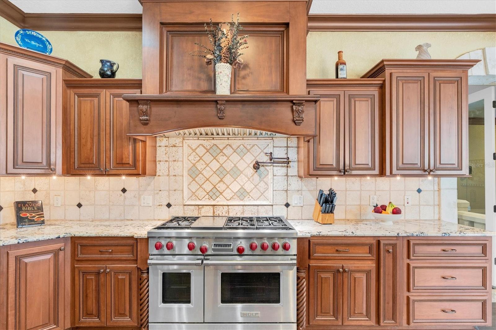 1067 ASHLAND AVE, TARPON SPRINGS, FL, 34689