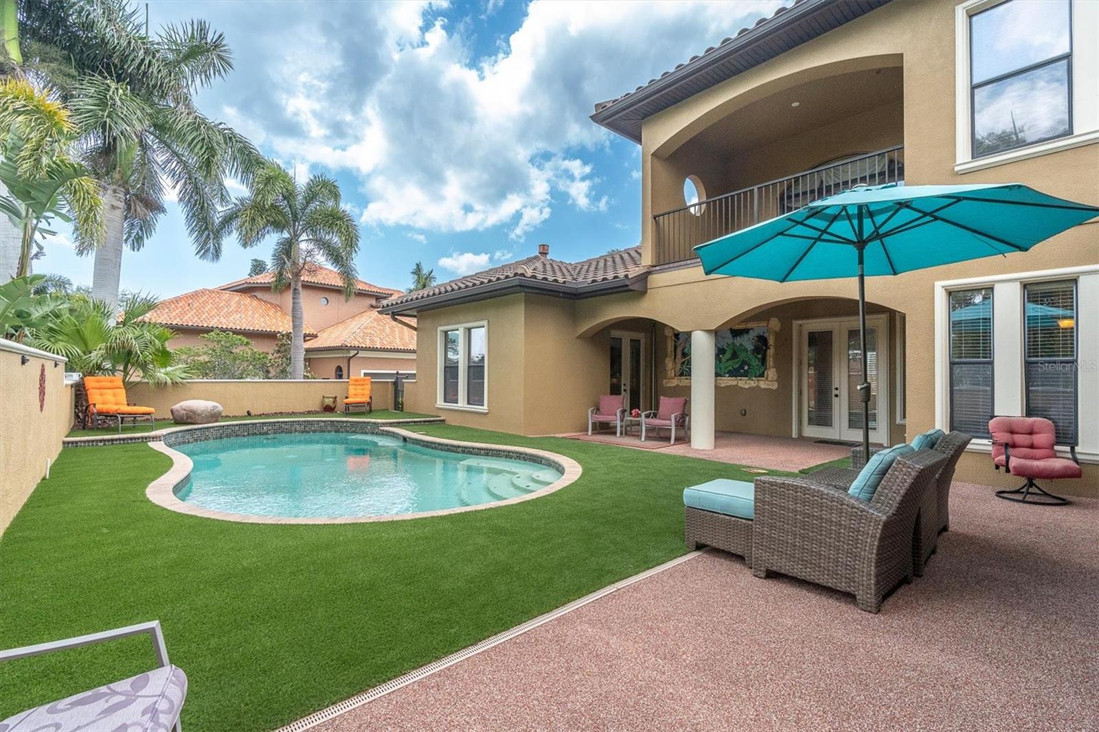 1067 ASHLAND AVE, TARPON SPRINGS, FL, 34689