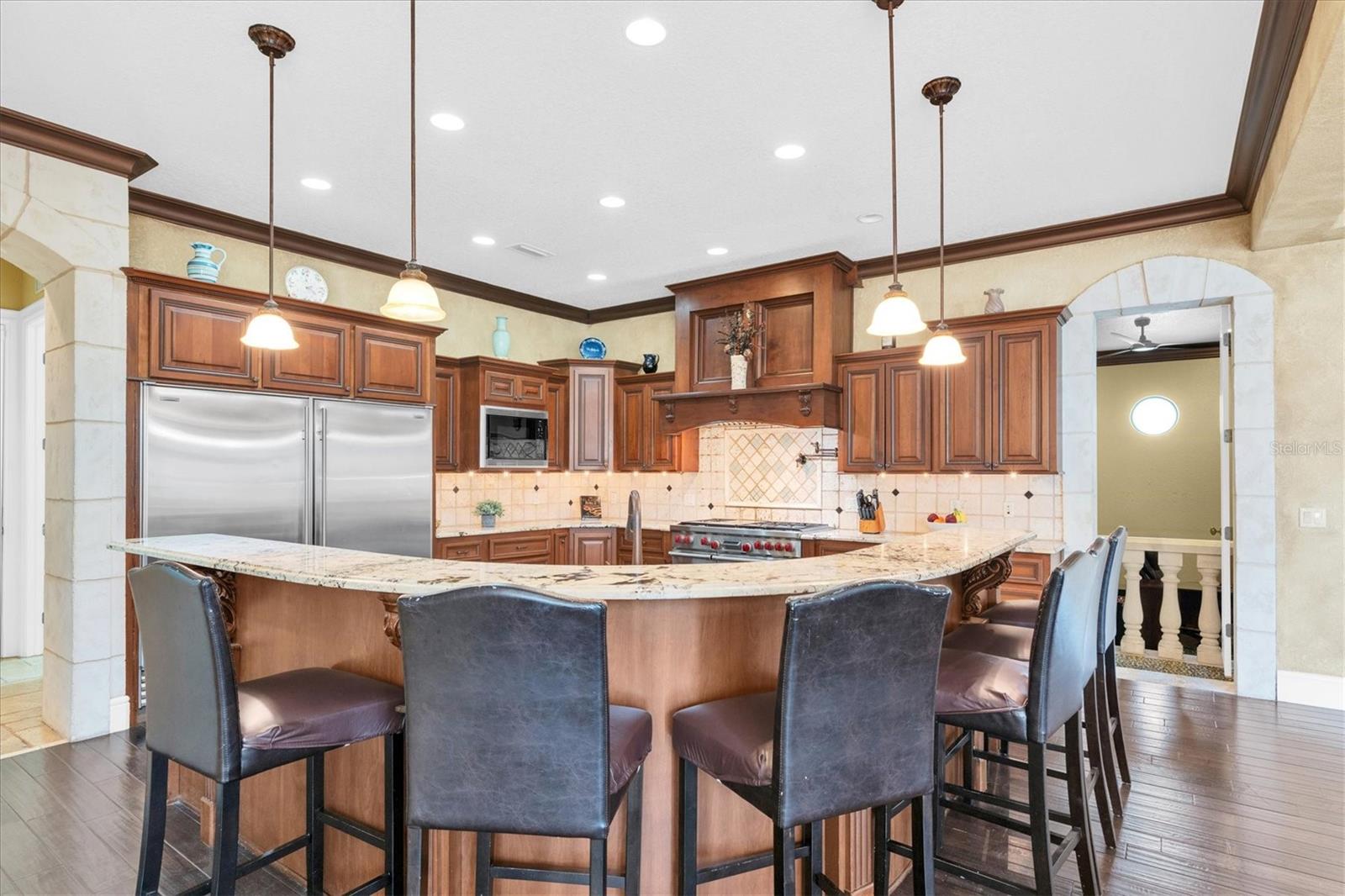 1067 ASHLAND AVE, TARPON SPRINGS, FL, 34689