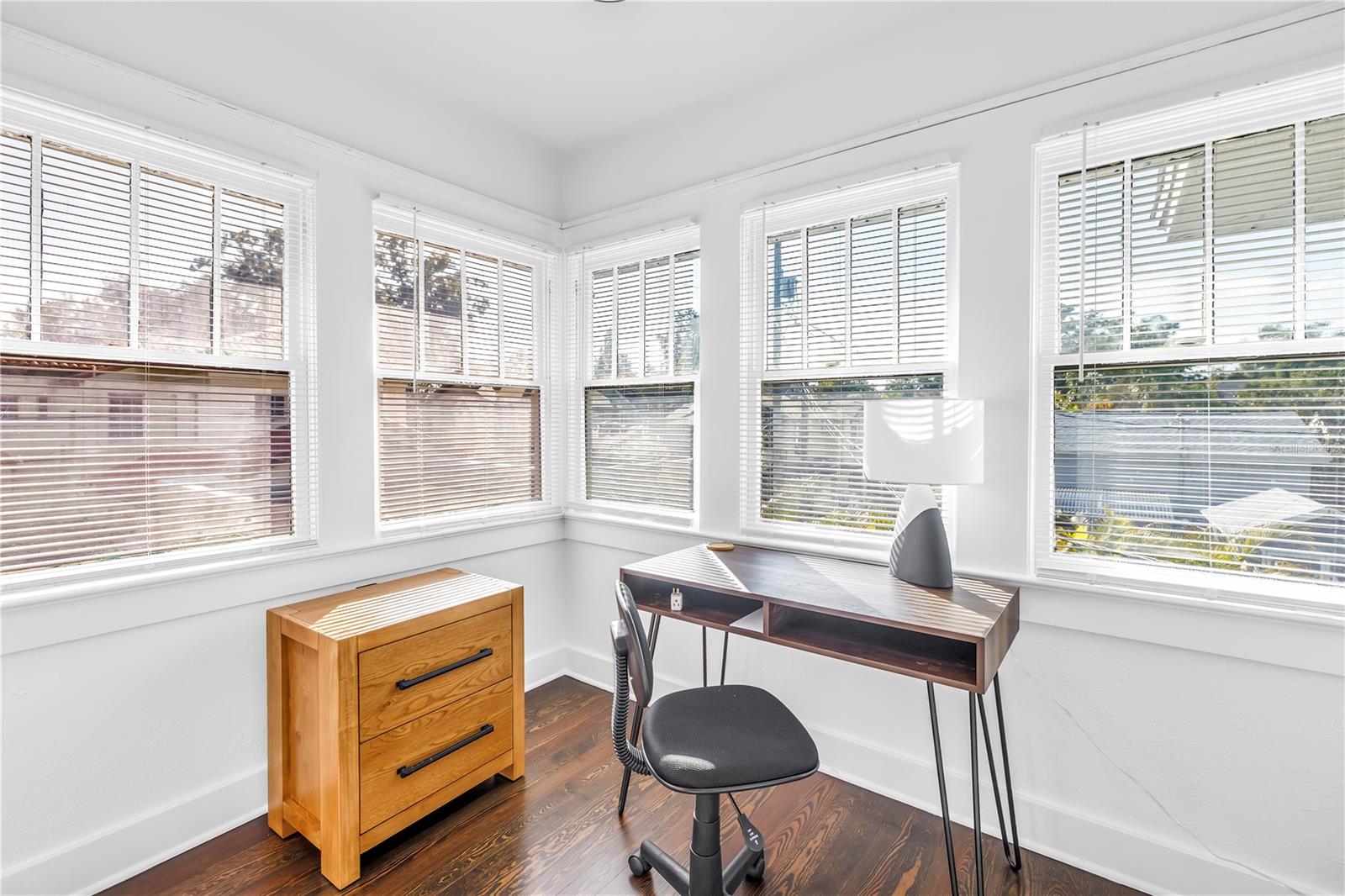 2320 5TH ST N, ST PETERSBURG, FL, 33704