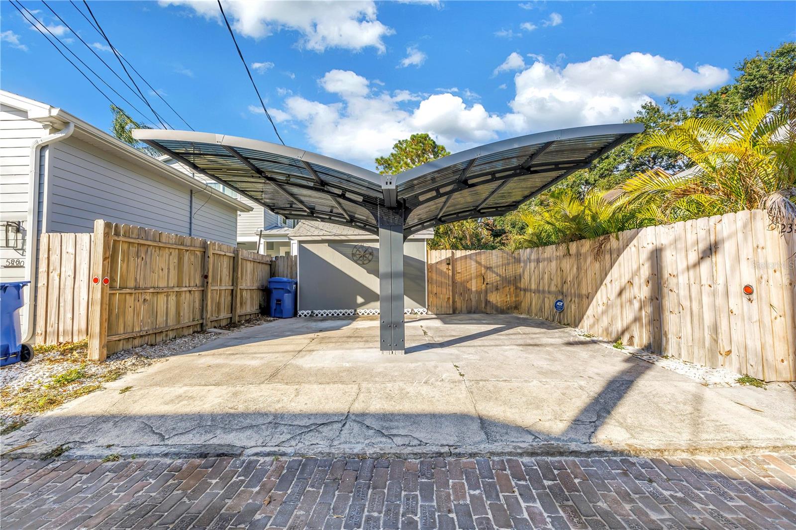 2320 5TH ST N, ST PETERSBURG, FL, 33704