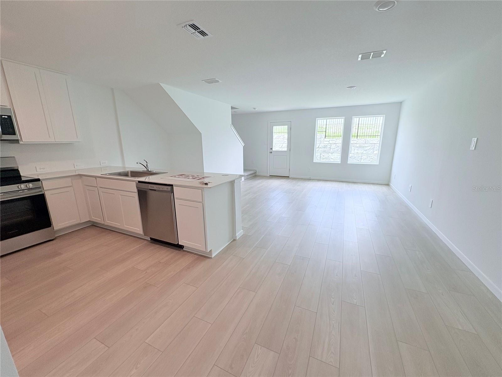 866 LYNX ST, DAVENPORT, FL, 33837