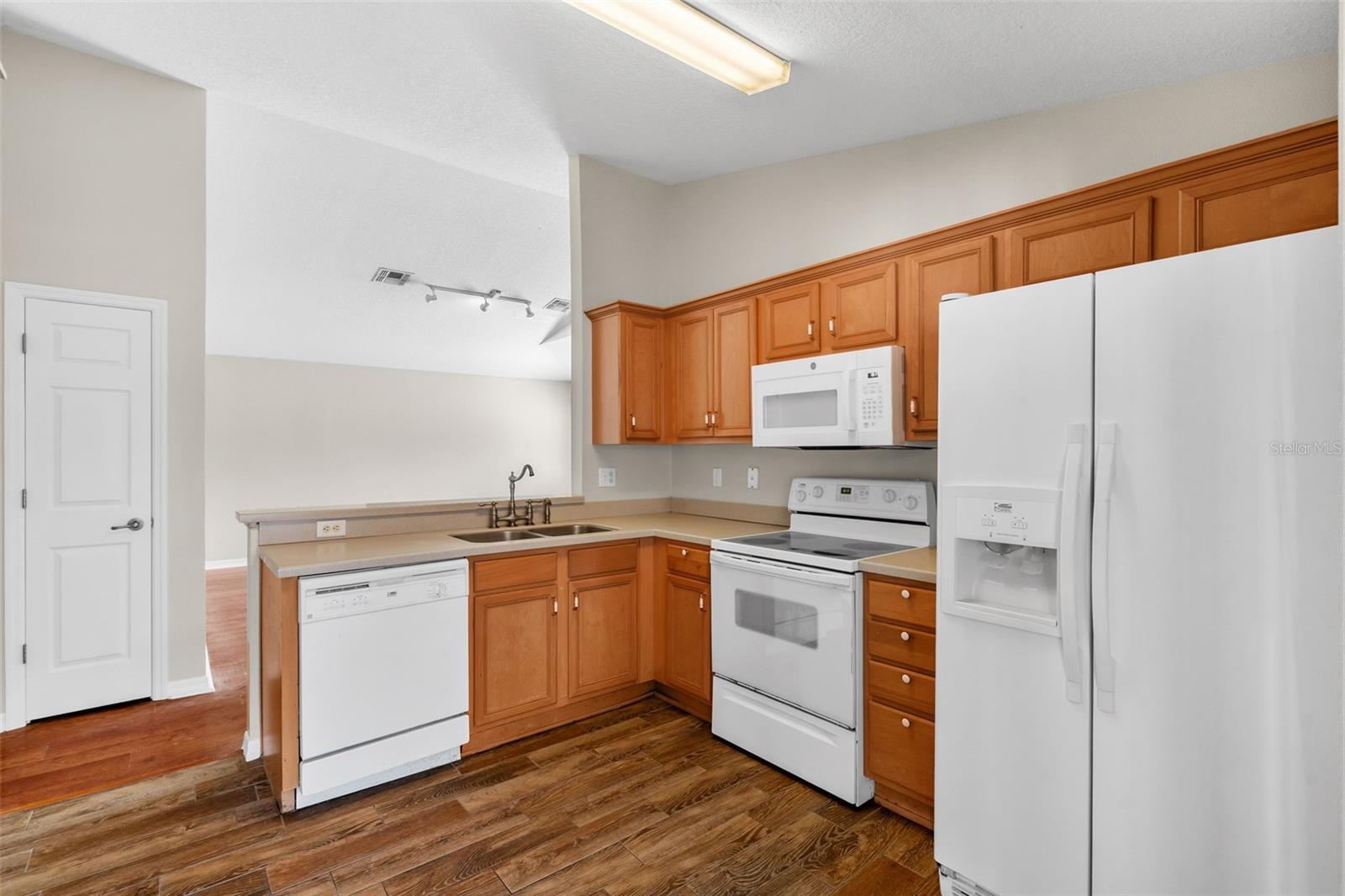 4631 EAGLE RANCH DR, ZEPHYRHILLS, FL, 33542