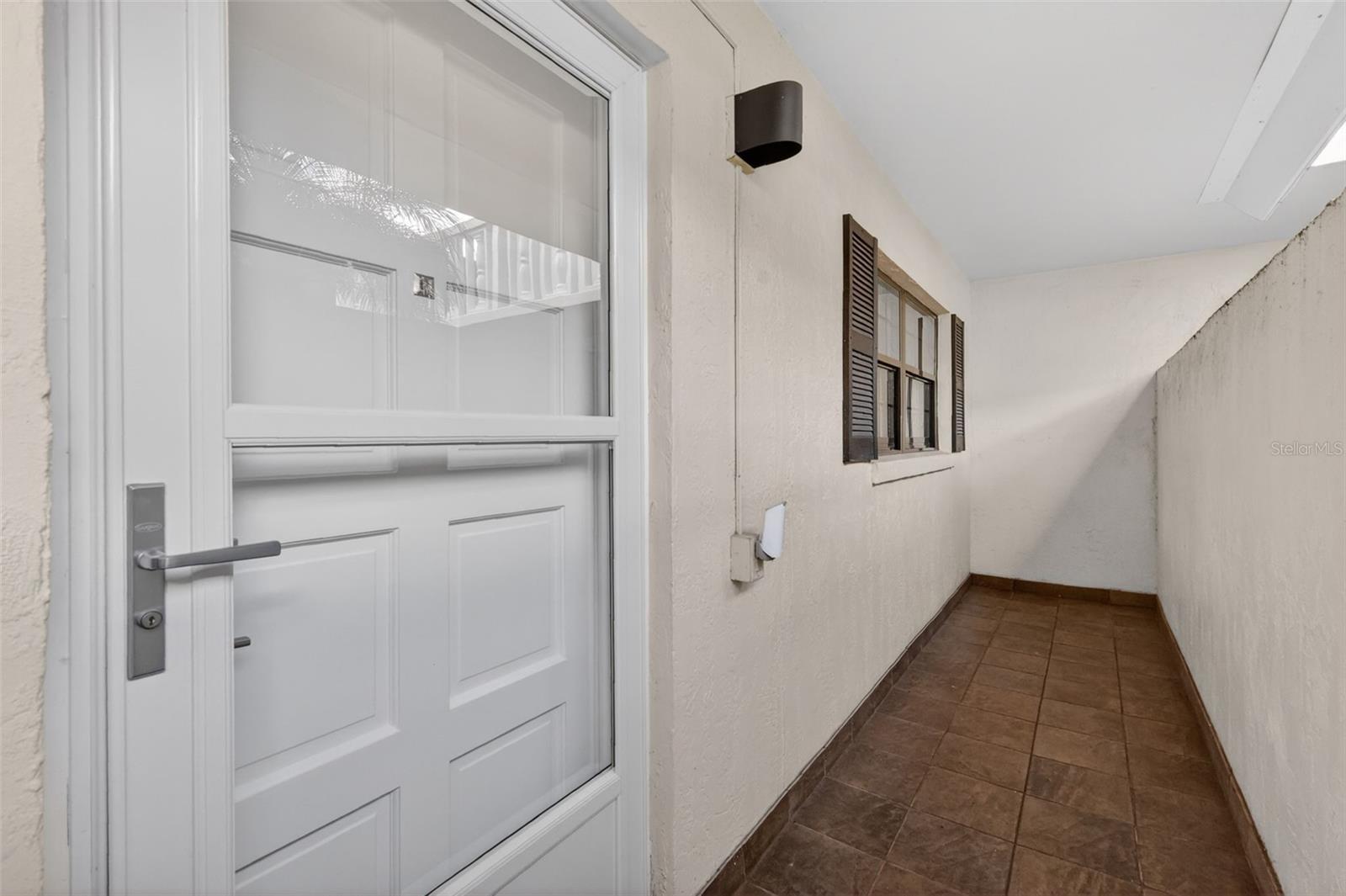101 N GRANDVIEW ST #1, MOUNT DORA, FL, 32757