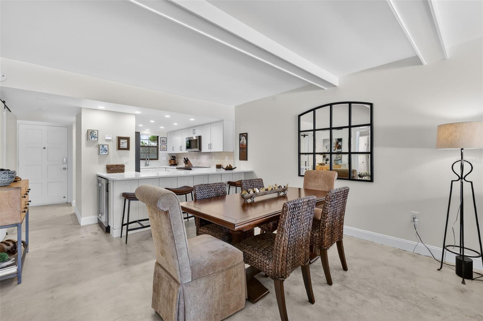 101 N GRANDVIEW ST #1, MOUNT DORA, FL, 32757
