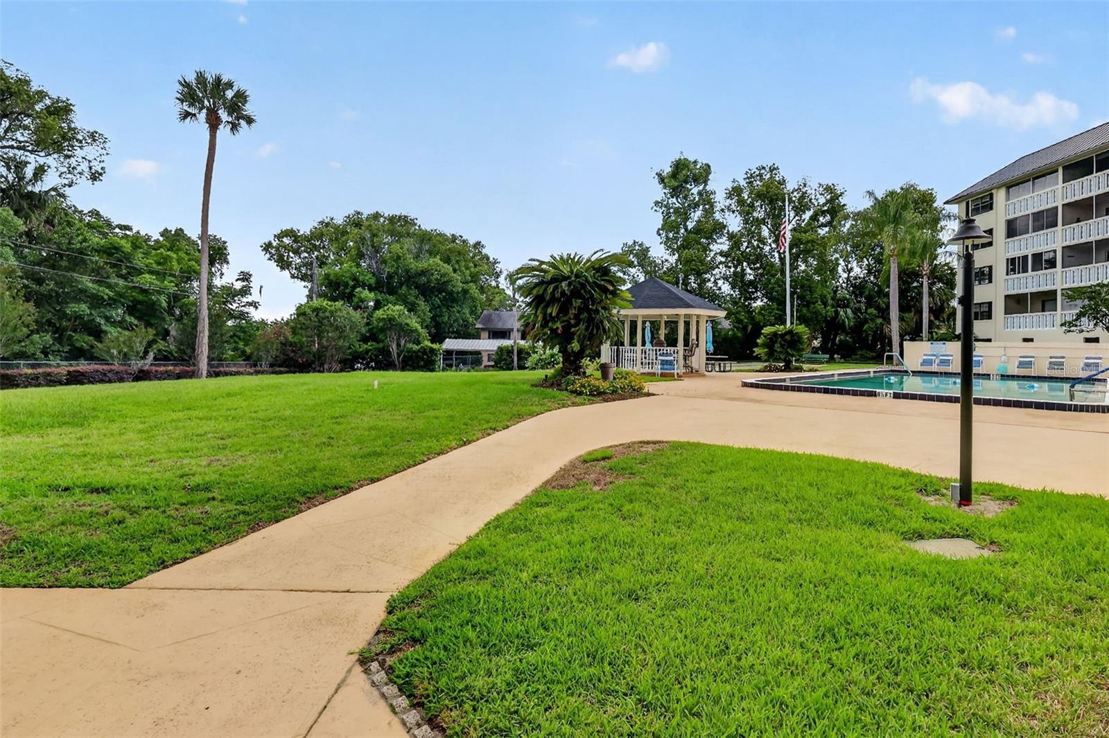 101 N GRANDVIEW ST #1, MOUNT DORA, FL, 32757
