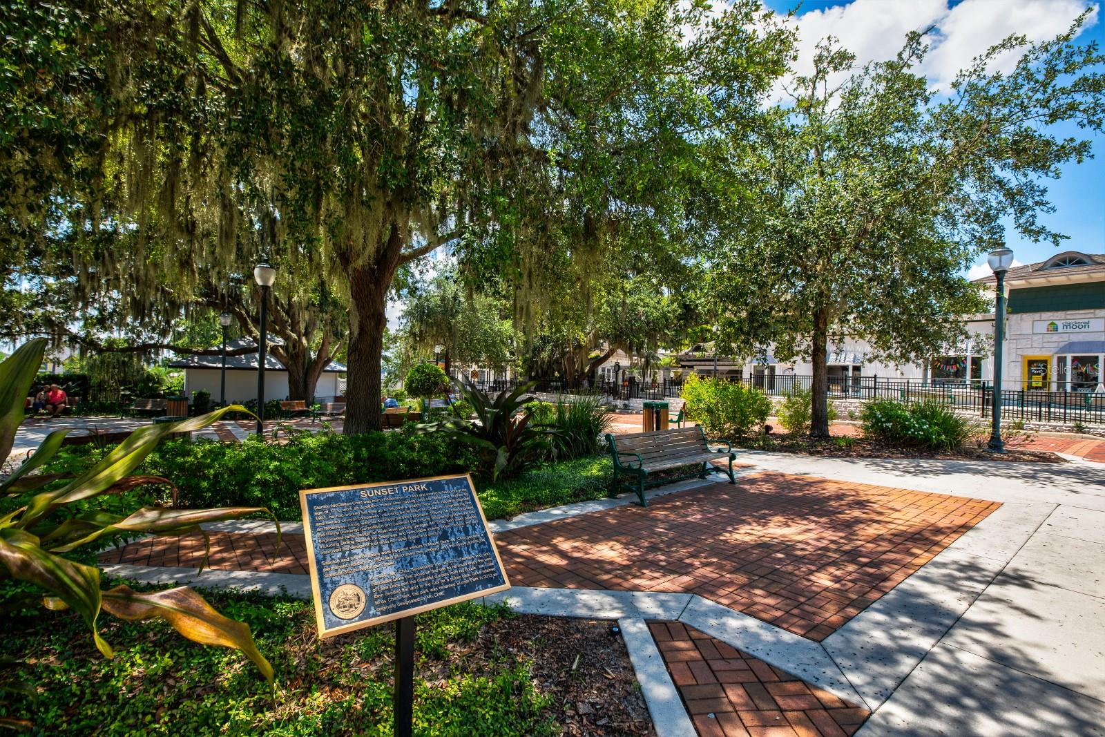 101 N GRANDVIEW ST #1, MOUNT DORA, FL, 32757