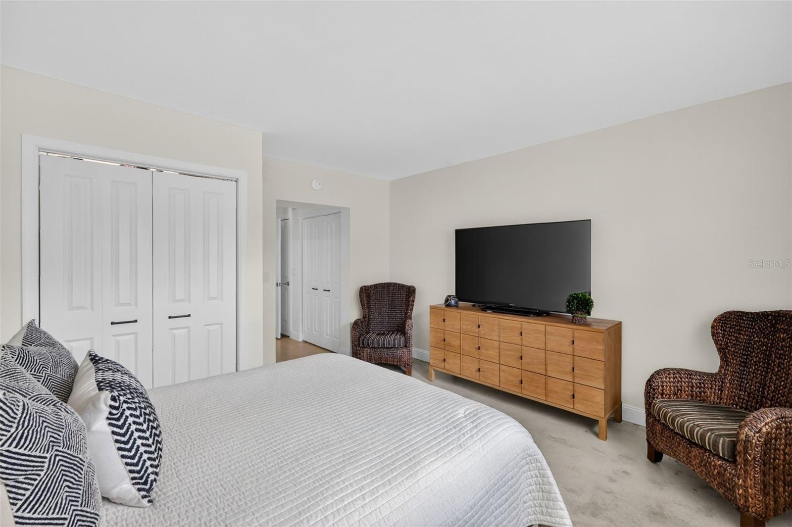 101 N GRANDVIEW ST #1, MOUNT DORA, FL, 32757