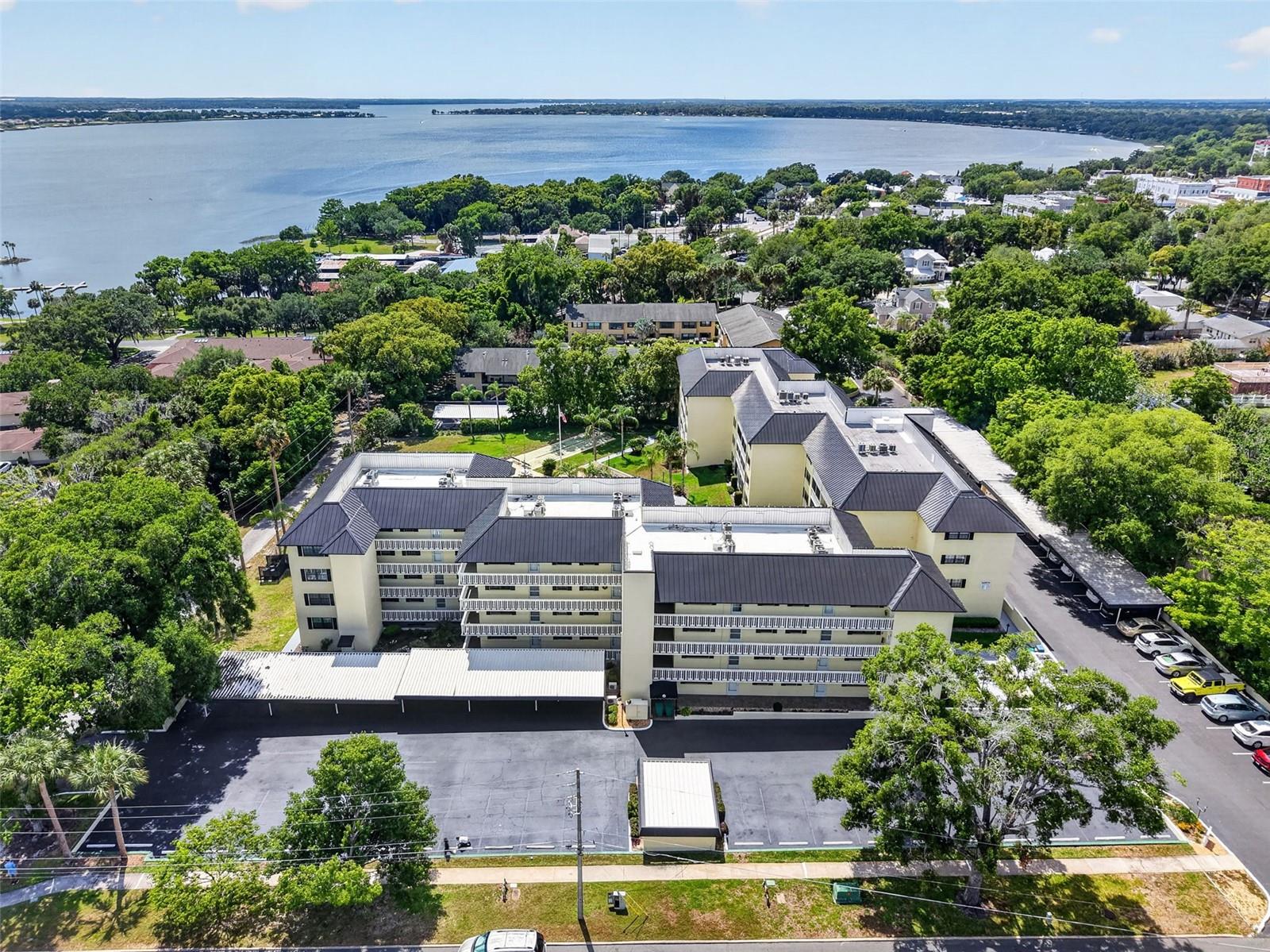 101 N GRANDVIEW ST #1, MOUNT DORA, FL, 32757