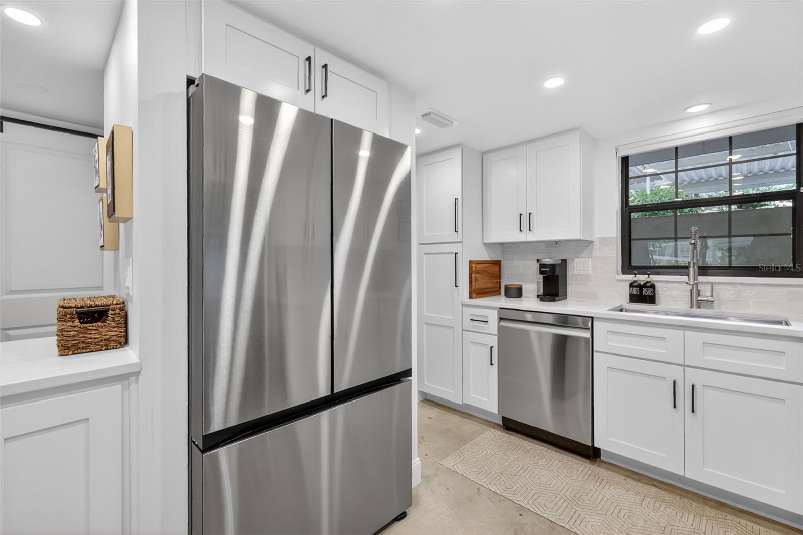 101 N GRANDVIEW ST #1, MOUNT DORA, FL, 32757
