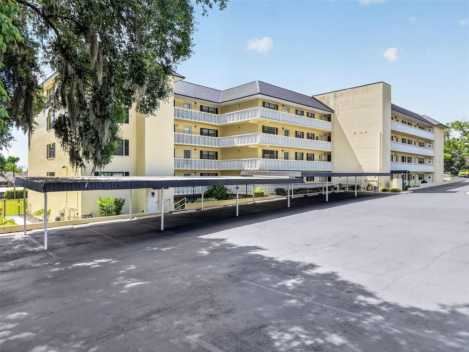 101 N GRANDVIEW ST #1, MOUNT DORA, FL, 32757