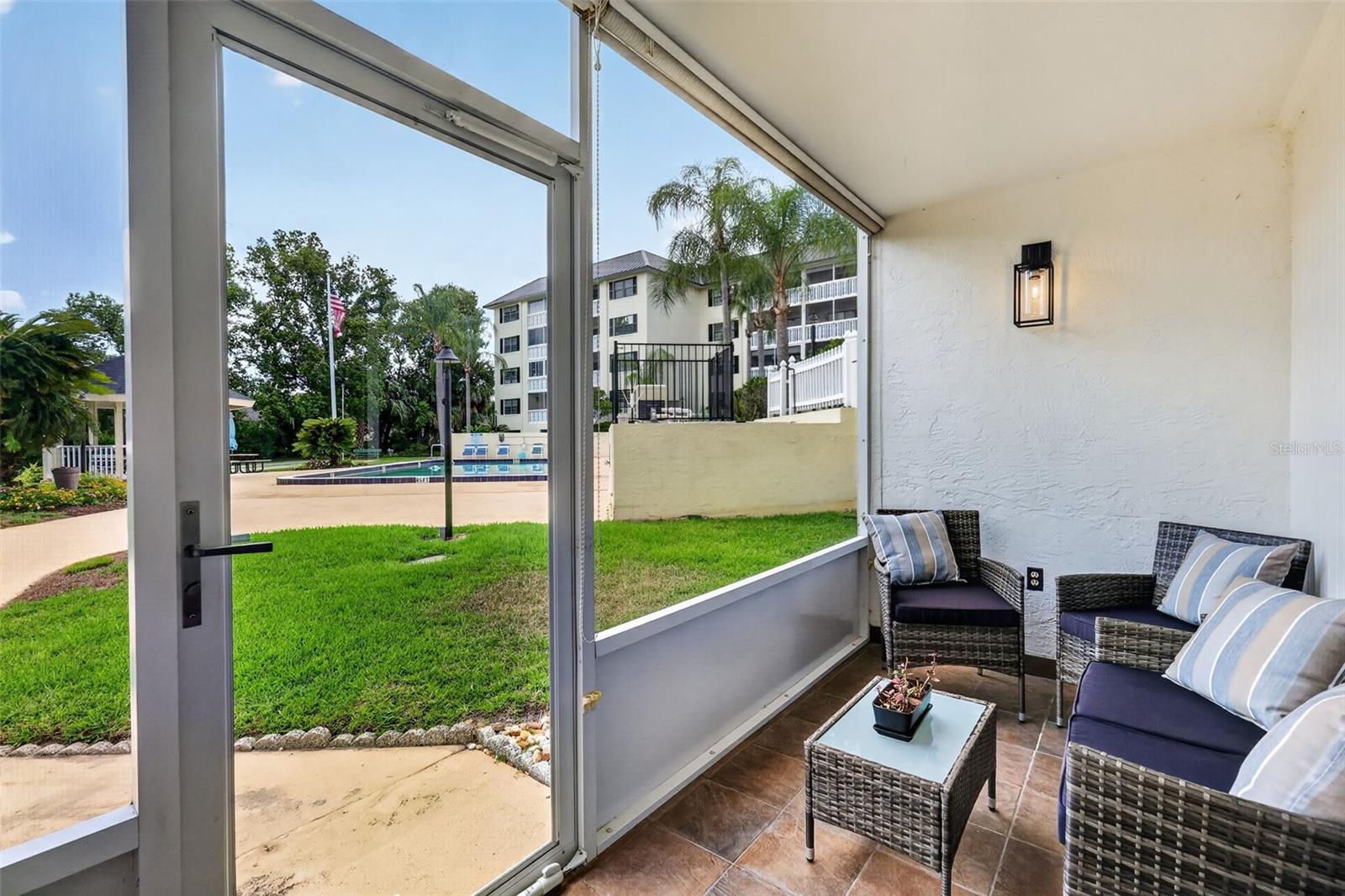 101 N GRANDVIEW ST #1, MOUNT DORA, FL, 32757
