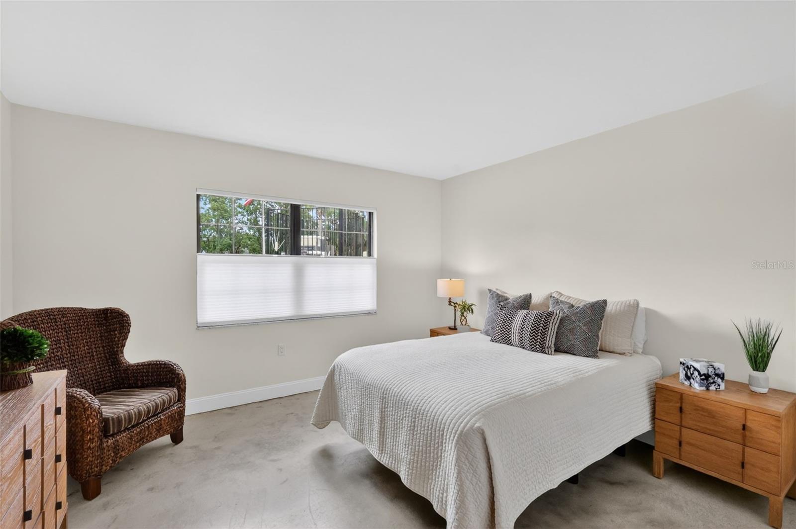 101 N GRANDVIEW ST #1, MOUNT DORA, FL, 32757