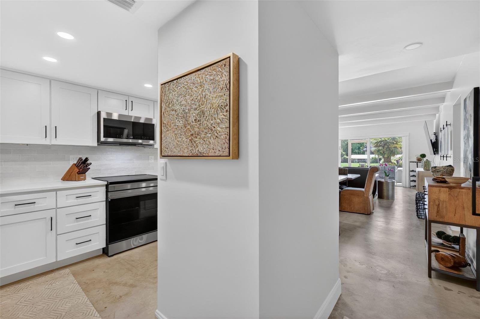 101 N GRANDVIEW ST #1, MOUNT DORA, FL, 32757