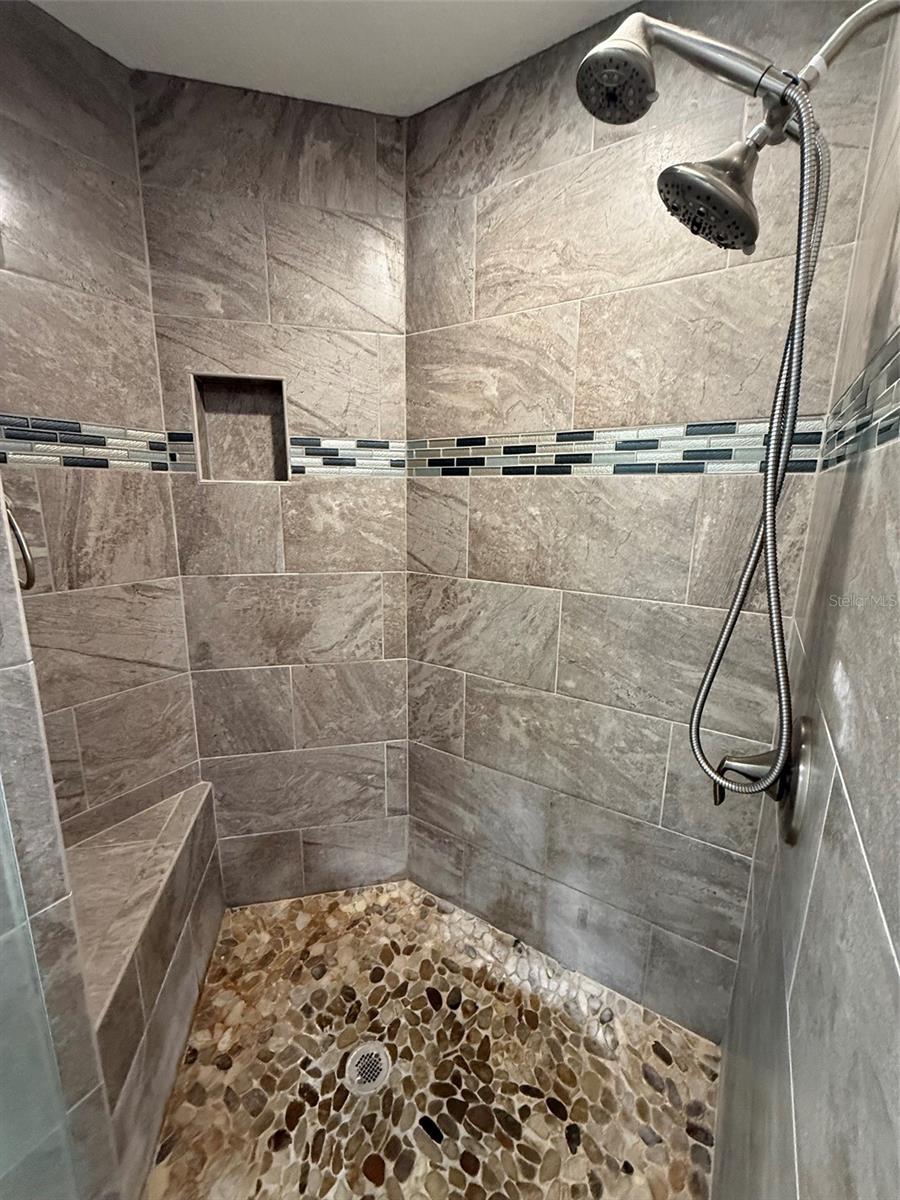 808 VIA TRIPOLI, PUNTA GORDA, FL, 33950