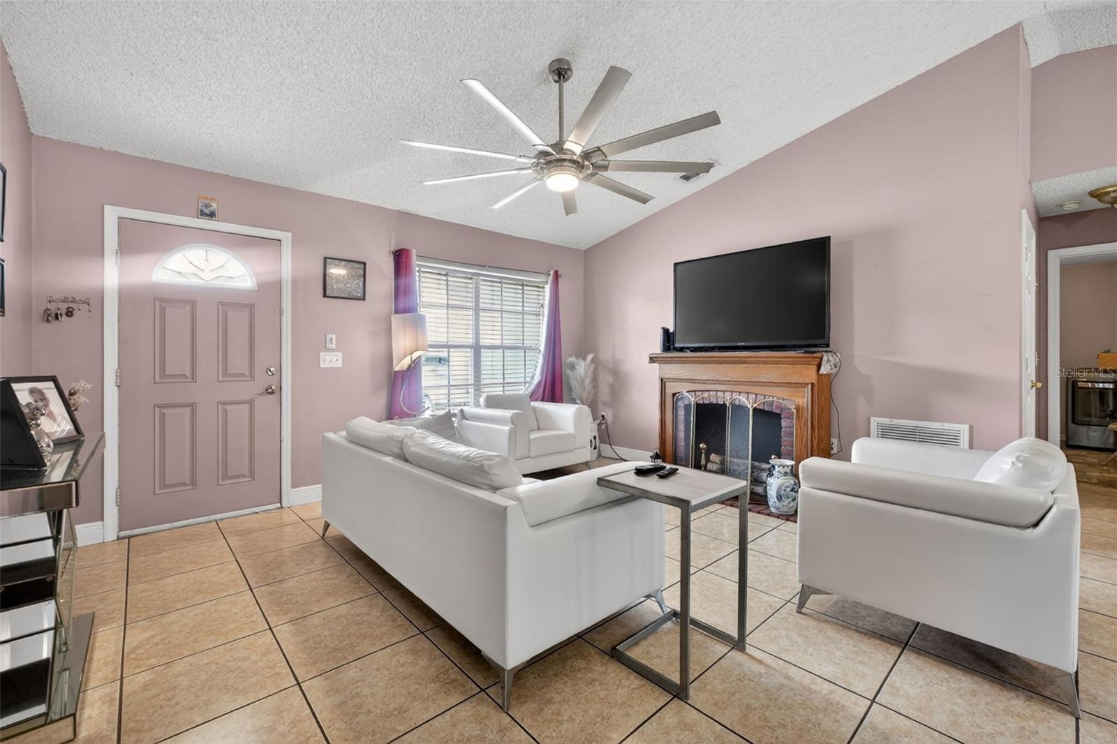 253 WILLIAMS AVE, ORANGE CITY, FL, 32763
