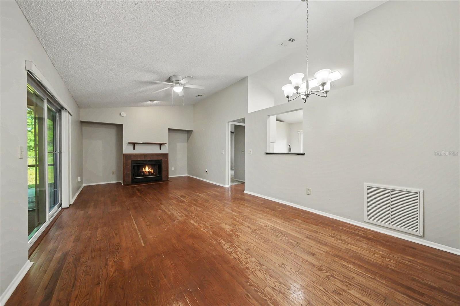 7734 LAKESIDE WOODS DR, ORLANDO, FL, 32810
