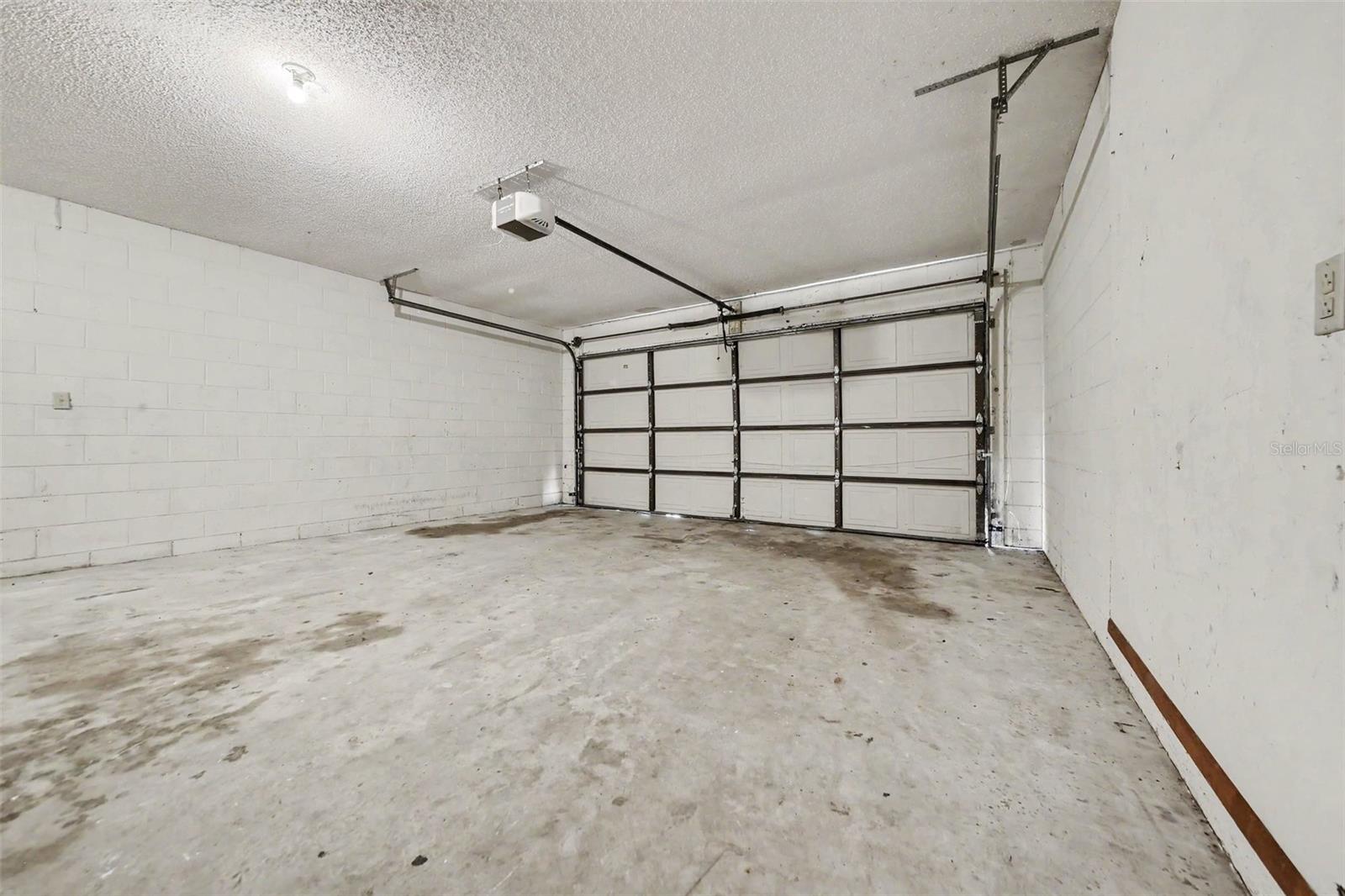 7734 LAKESIDE WOODS DR, ORLANDO, FL, 32810
