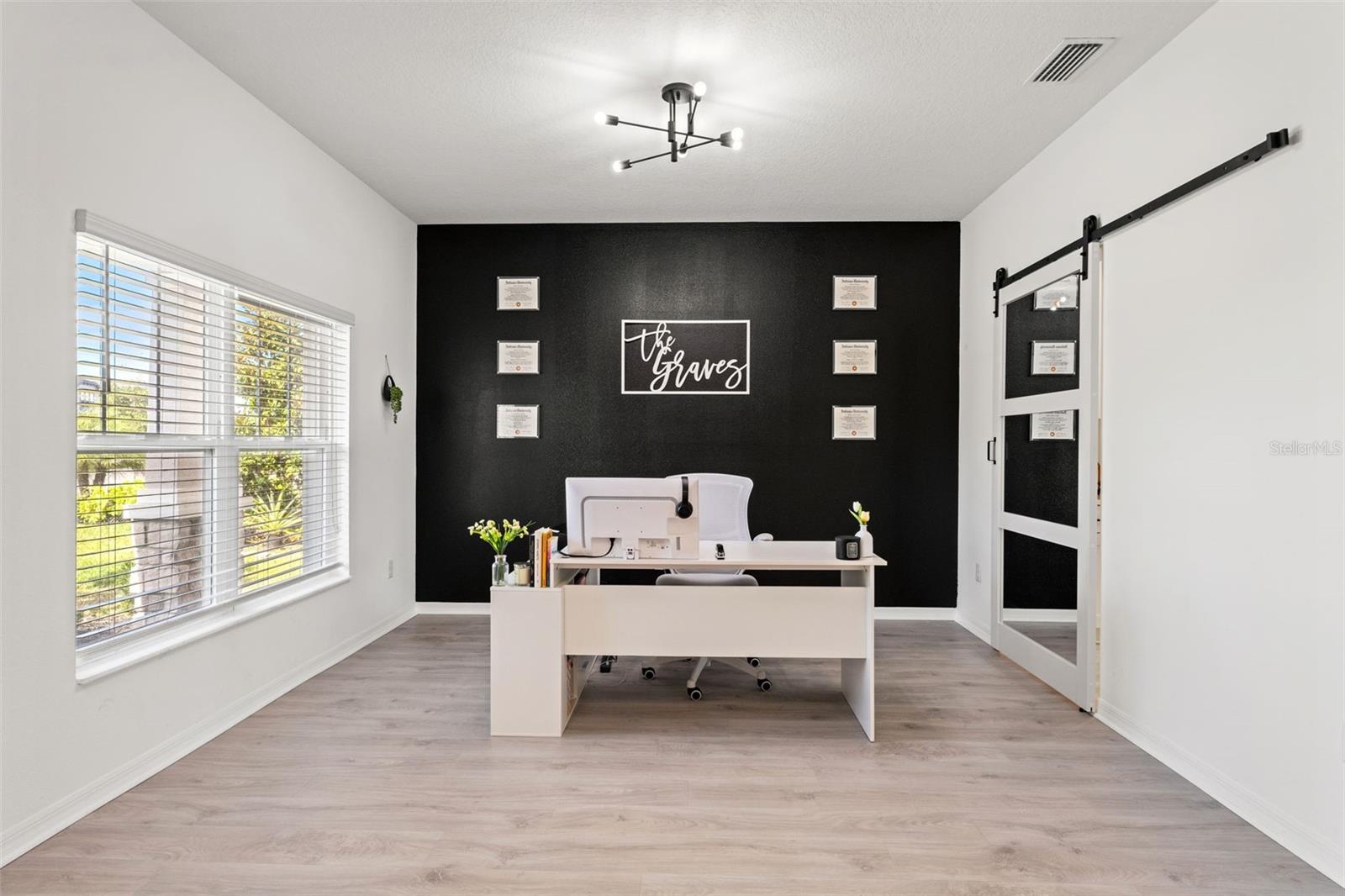 5945 NEWBERRY PINES AVE, WESLEY CHAPEL, FL, 33545