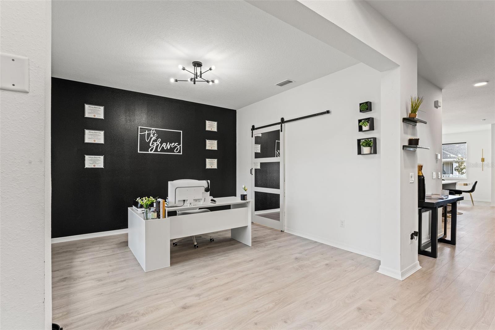 5945 NEWBERRY PINES AVE, WESLEY CHAPEL, FL, 33545