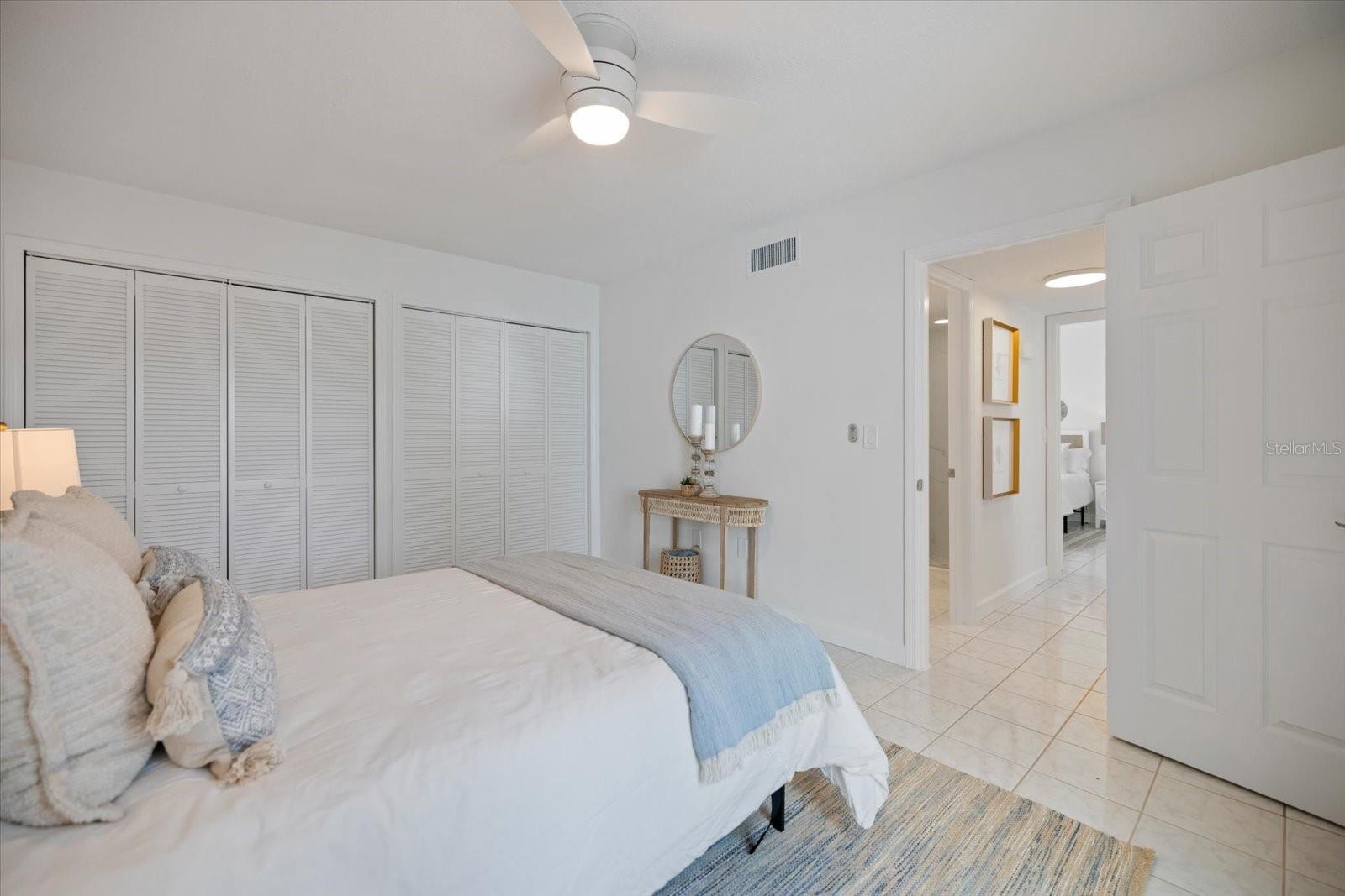 1585 TARPON CENTER DR #20, VENICE, FL, 34285