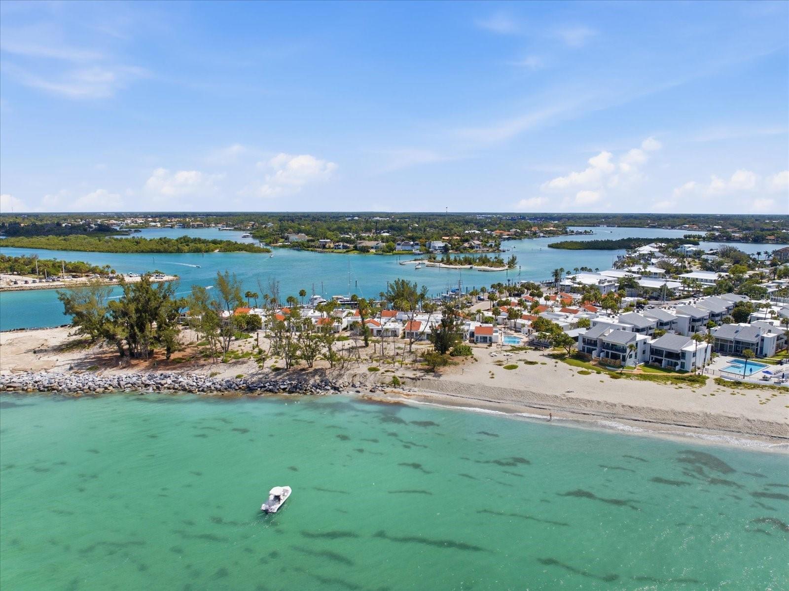 1585 TARPON CENTER DR #20, VENICE, FL, 34285