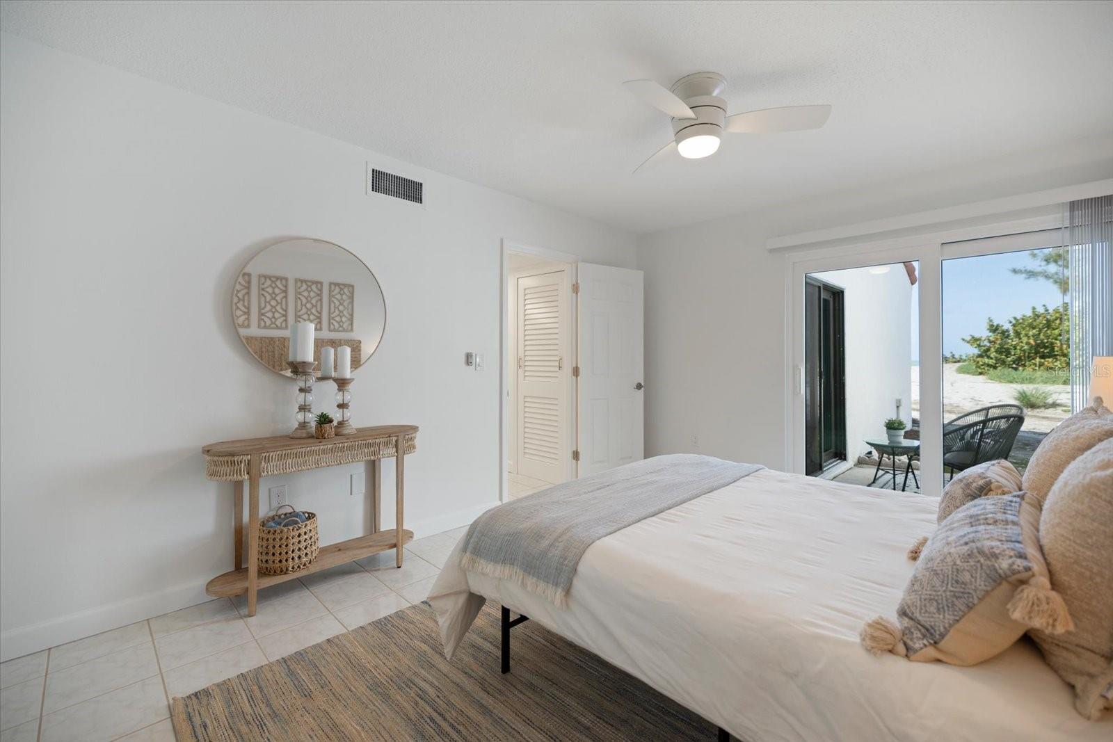 1585 TARPON CENTER DR #20, VENICE, FL, 34285