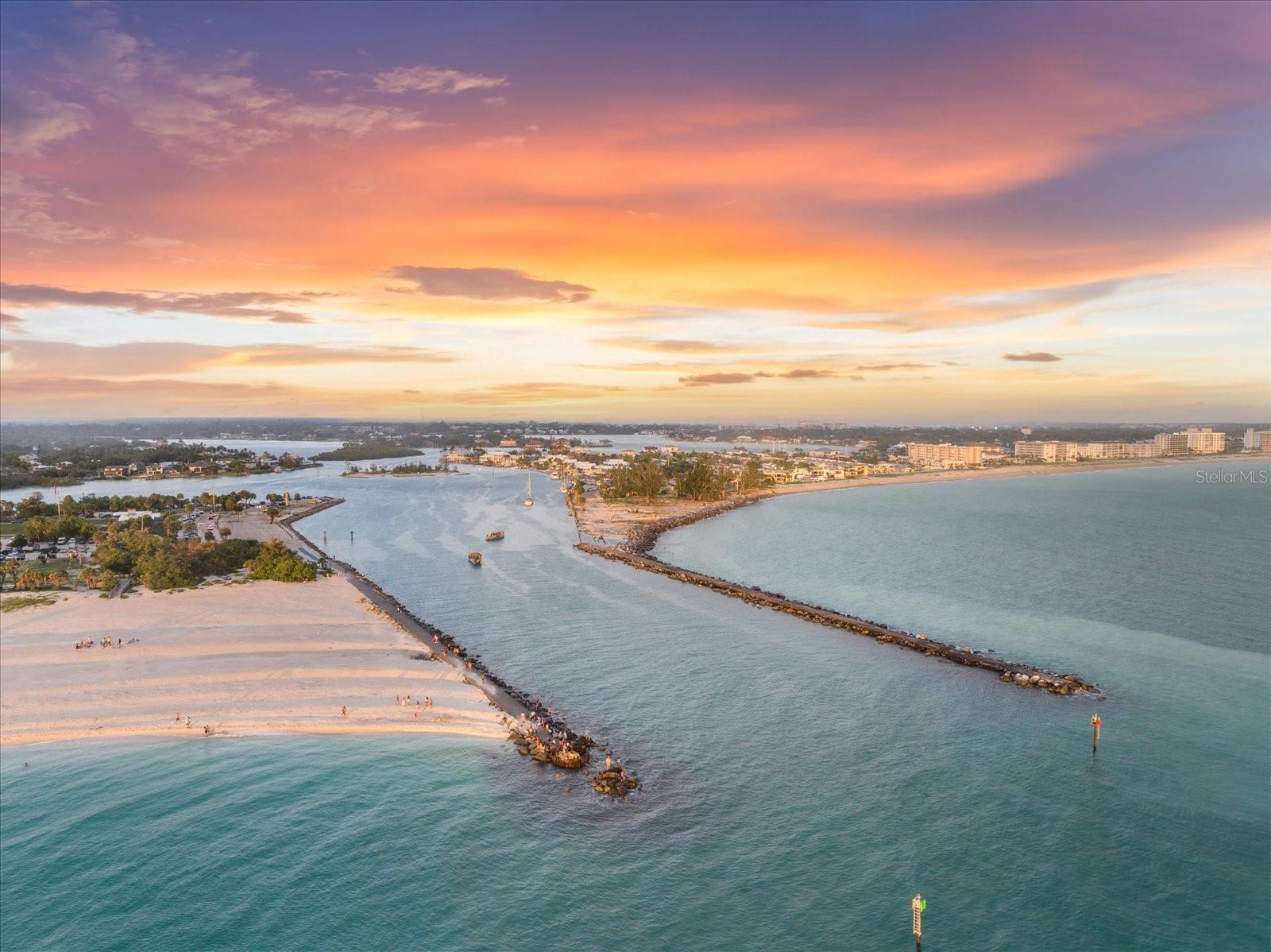 1585 TARPON CENTER DR #20, VENICE, FL, 34285