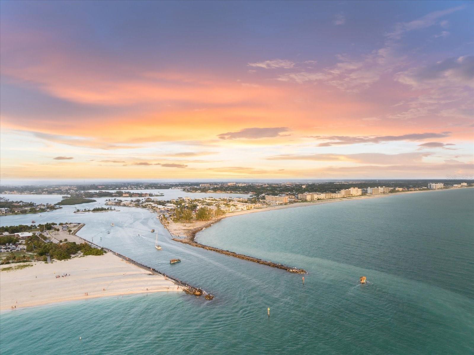 1585 TARPON CENTER DR #20, VENICE, FL, 34285