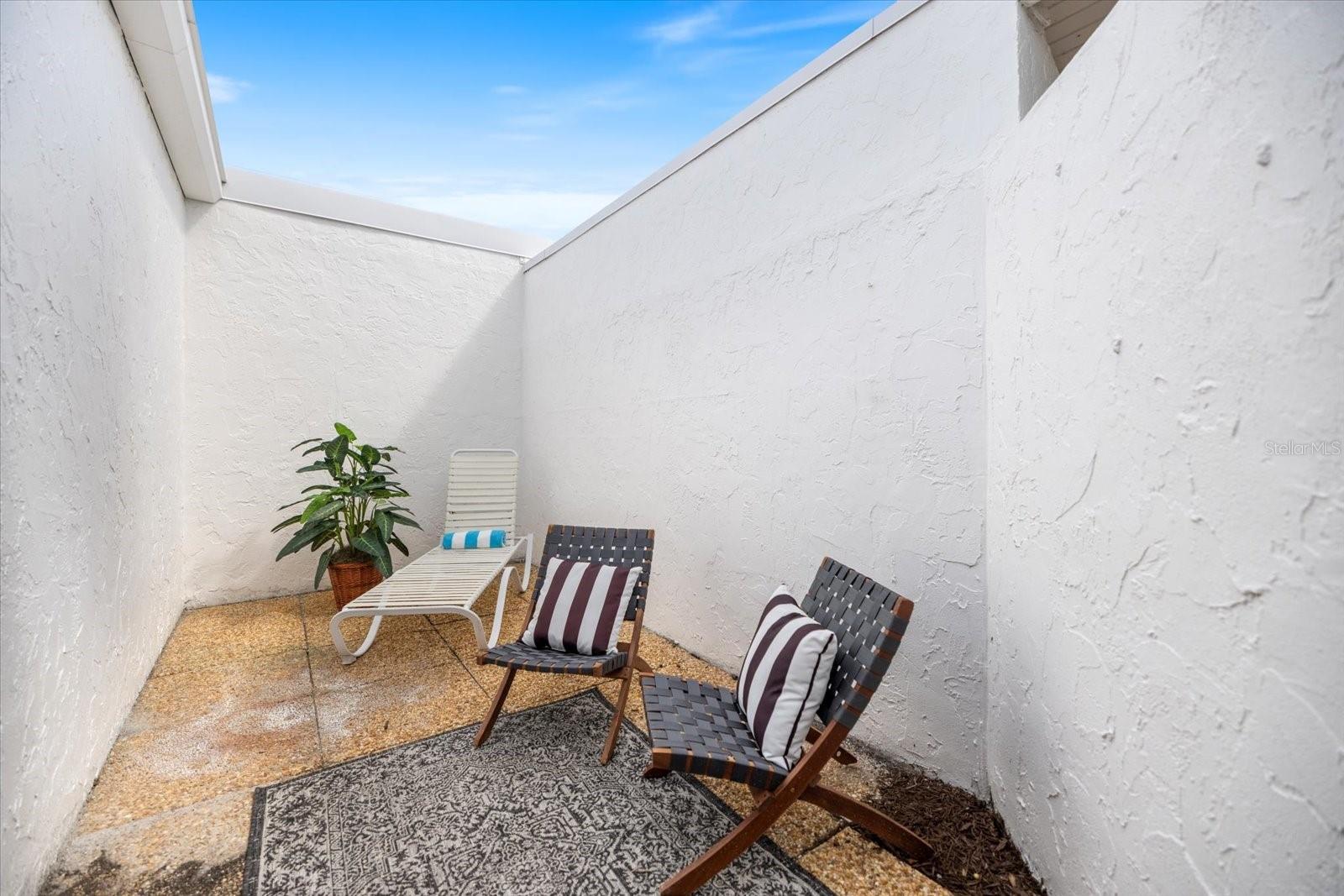 1585 TARPON CENTER DR #20, VENICE, FL, 34285