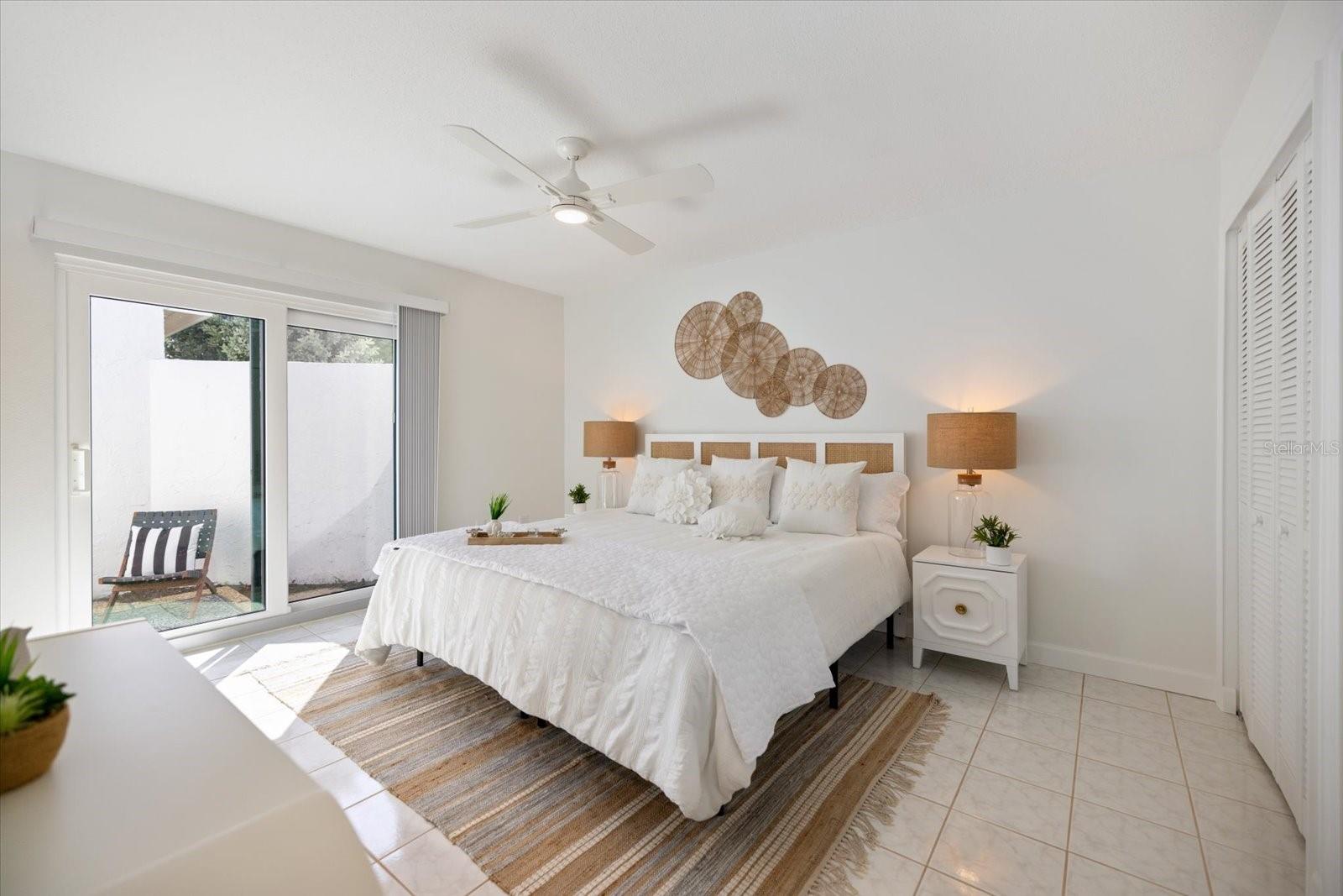 1585 TARPON CENTER DR #20, VENICE, FL, 34285