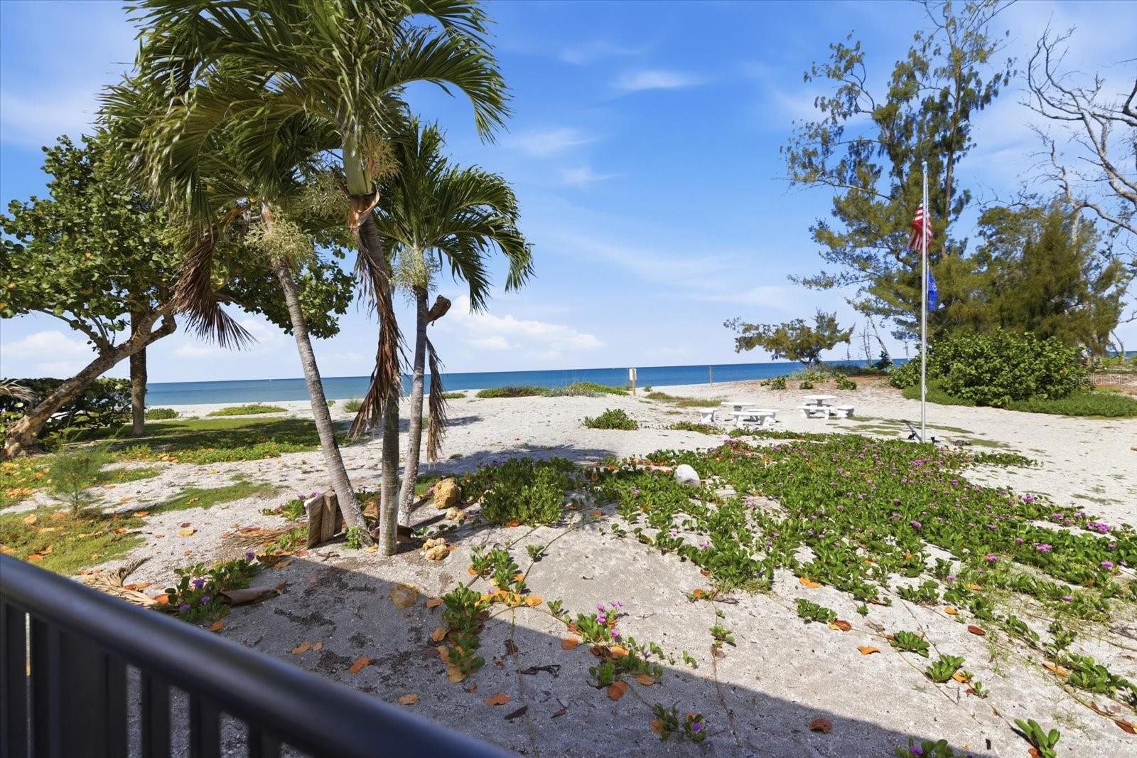1585 TARPON CENTER DR #20, VENICE, FL, 34285
