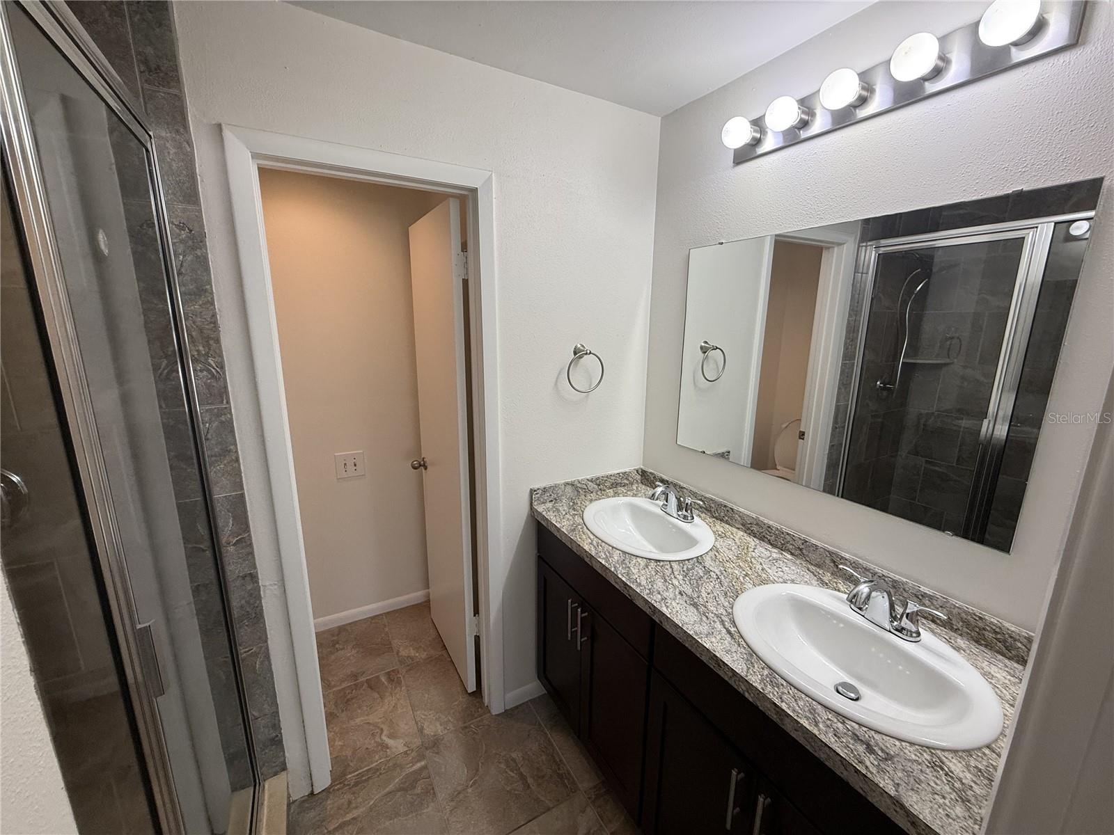 819 OAK PARK PL, BRANDON, FL, 33511