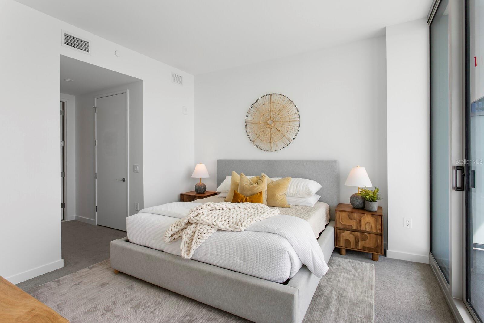 400 CENTRAL AVE #1704, ST PETERSBURG, FL, 33701